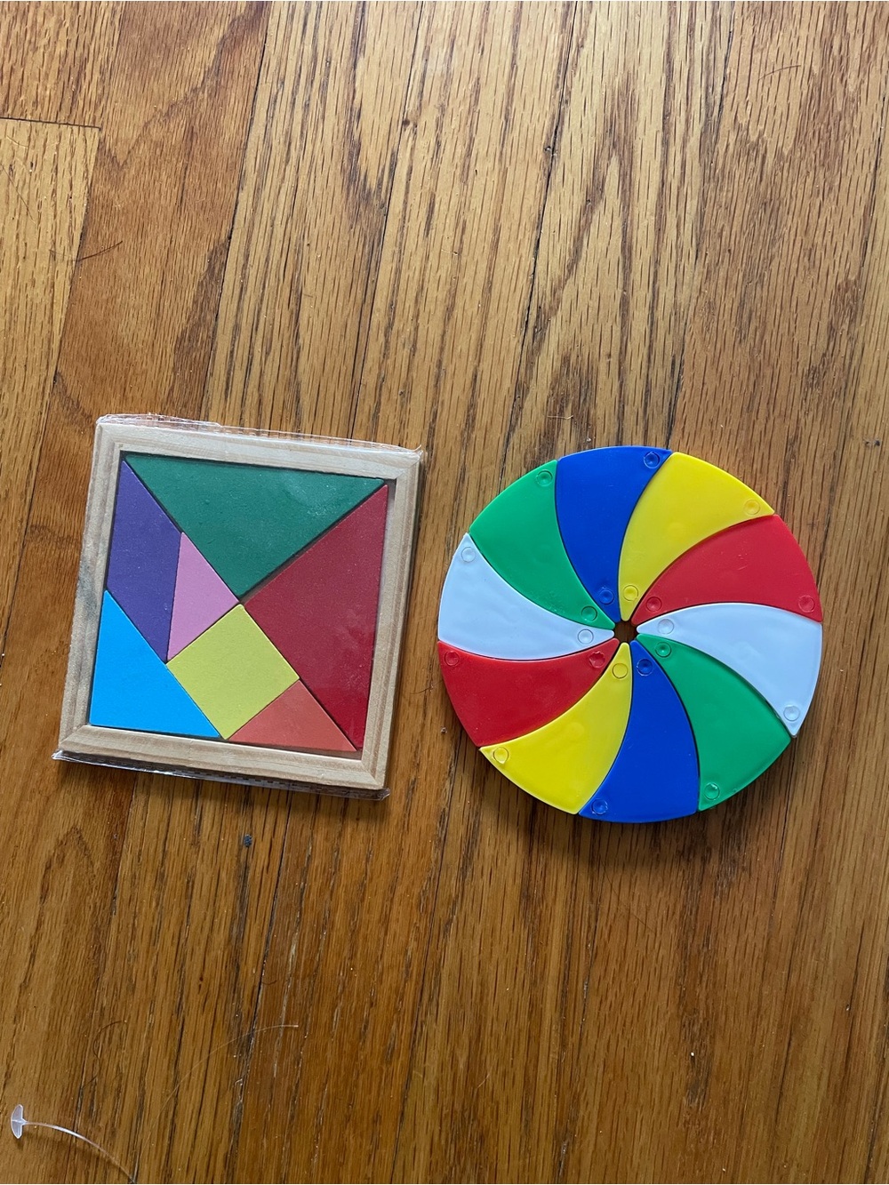 Colorful Kids Puzzle Set - Red, Blue, Green, Yellow, White